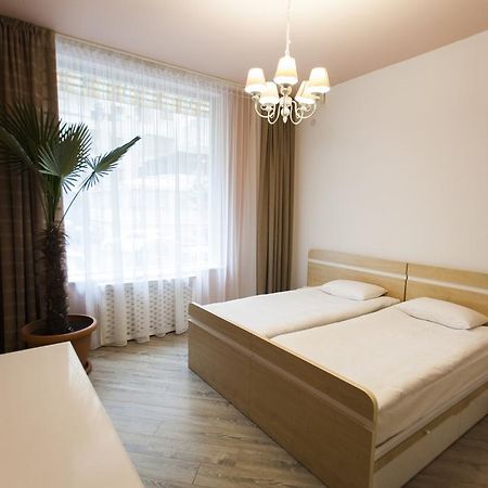 Holiday Hotel & Hostel Erivan Exterior foto