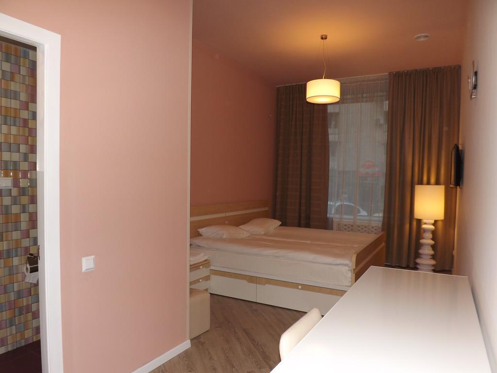 Holiday Hotel & Hostel Erivan Exterior foto